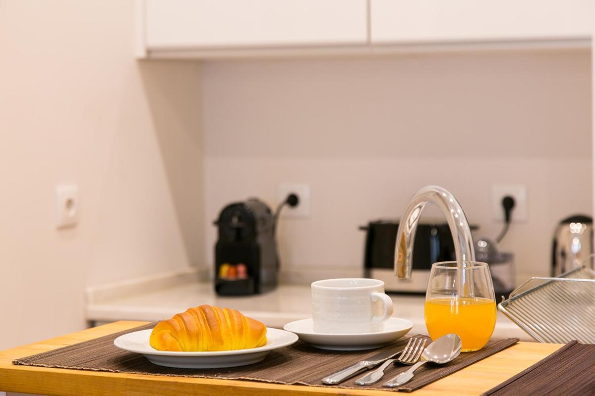 Lovelystay - Cozy 3Bdr Apartment In Estrela Lisboa المظهر الخارجي الصورة