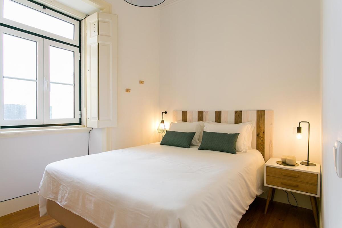 Lovelystay - Cozy 3Bdr Apartment In Estrela Lisboa المظهر الخارجي الصورة