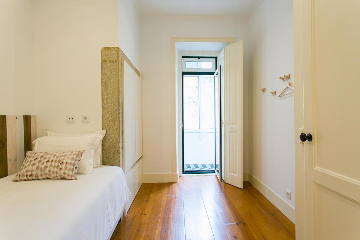 Lovelystay - Cozy 3Bdr Apartment In Estrela Lisboa المظهر الخارجي الصورة